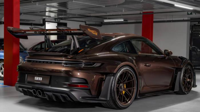 Αυτή η Porsche 911 GT3 RS ξεφεύγει απ' τα συνηθισμένα 